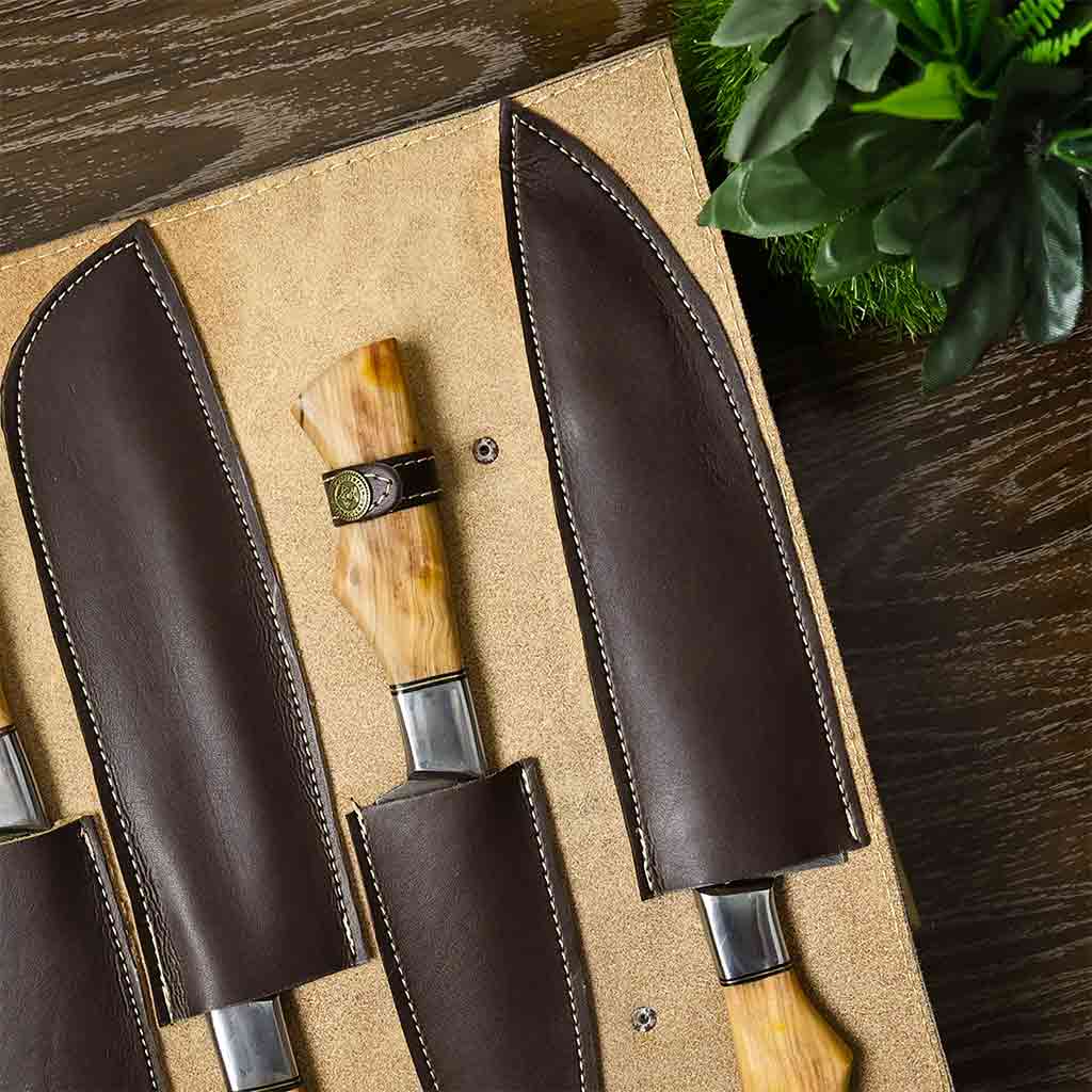 Knives with Sheath