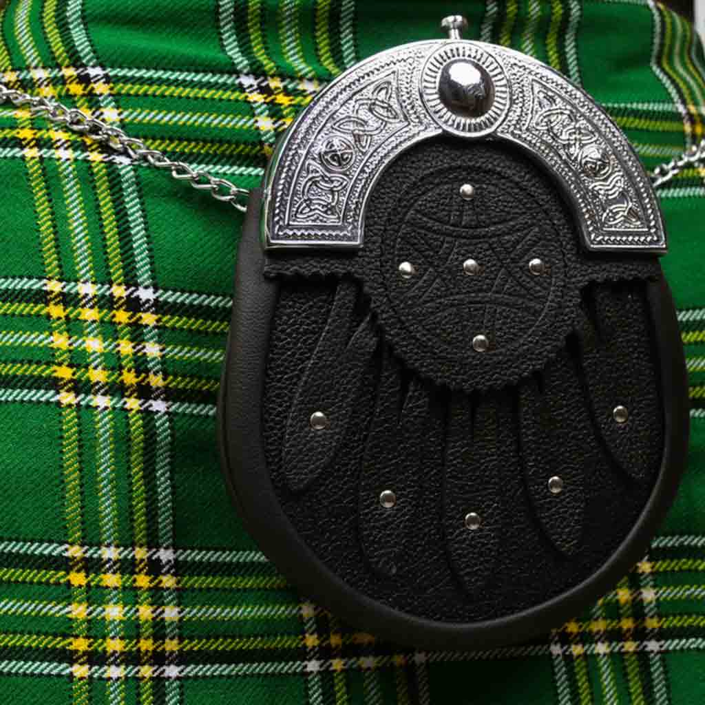 Leather kilt sporran with Celtic chrome stone cantle