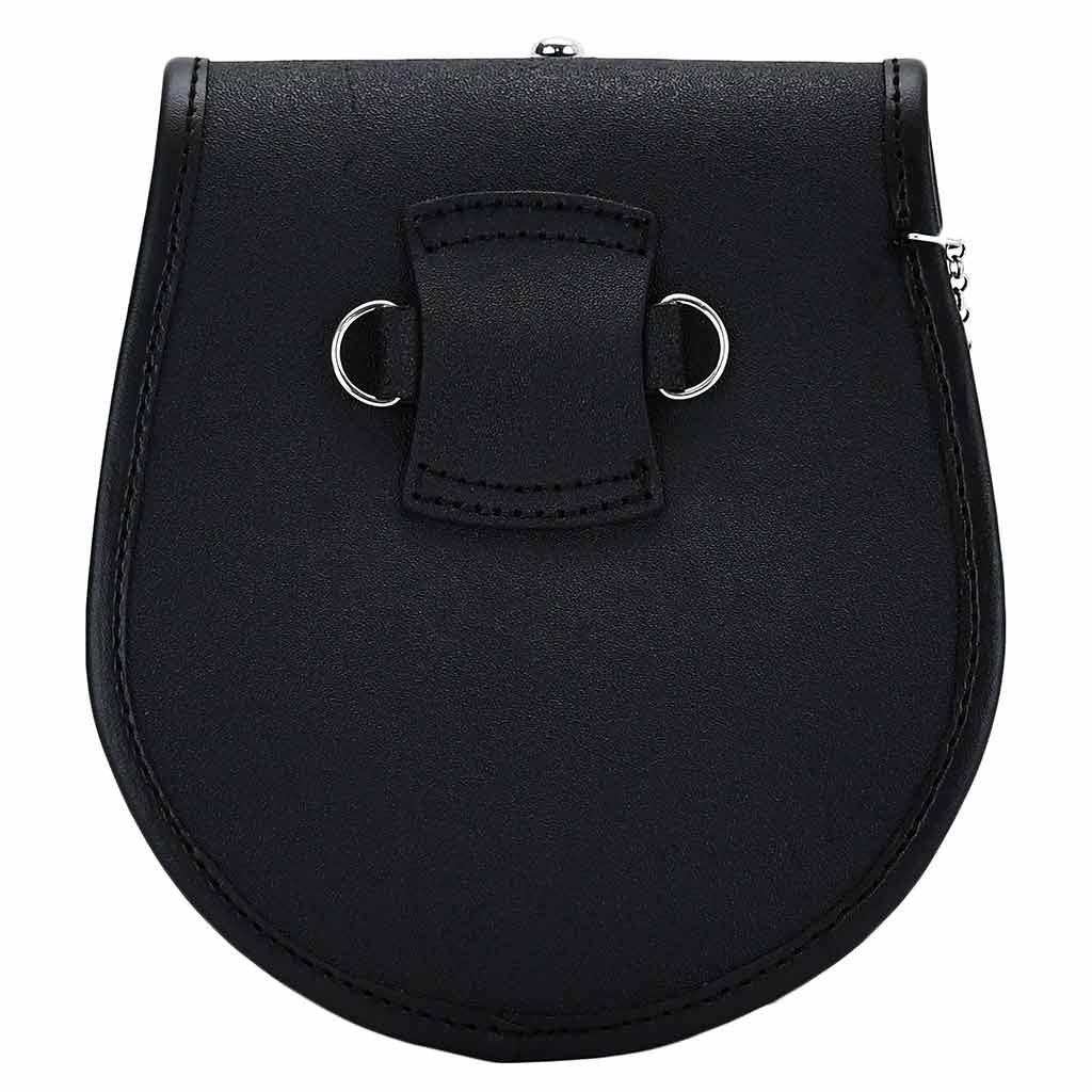 Scottish leather sporran